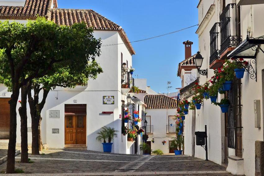 Keywise Family Luxury Infinity Beach & Golf Estepona Exterior photo