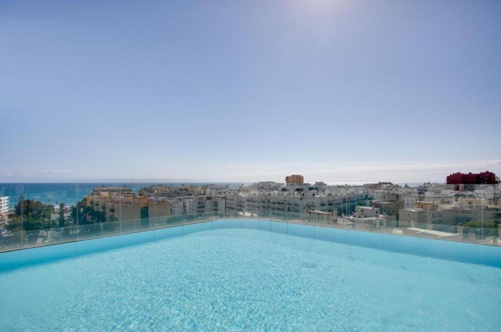 Keywise Family Luxury Infinity Beach & Golf Estepona Exterior photo