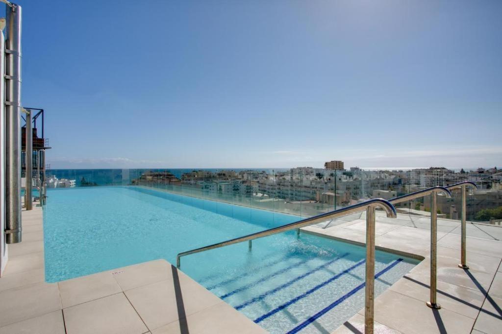 Keywise Family Luxury Infinity Beach & Golf Estepona Exterior photo